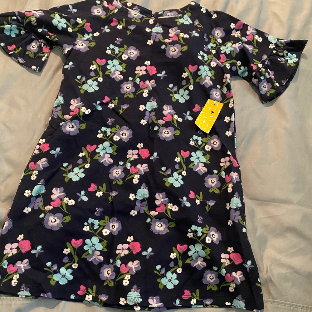 Girls Medium Dresses